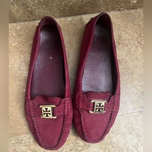 Tory Burch loafers Maroon with gold logo